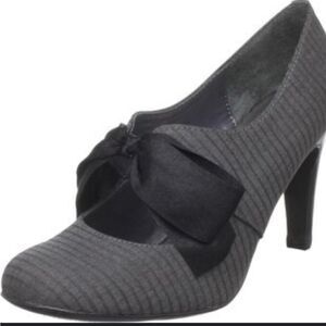BRAND NEW ANN MARINO BOWKNOT MARY JANE STYLE HEEL SHOES
